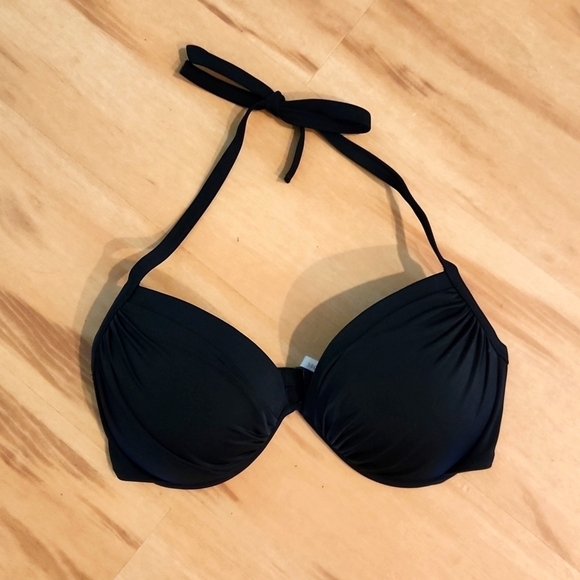 Shade & Shore Halter Bikini Top - Picture 1 of 1